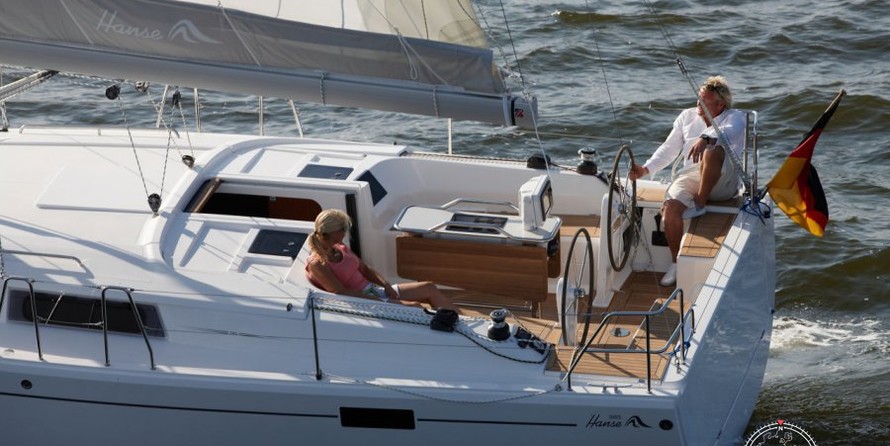 Hanse 385