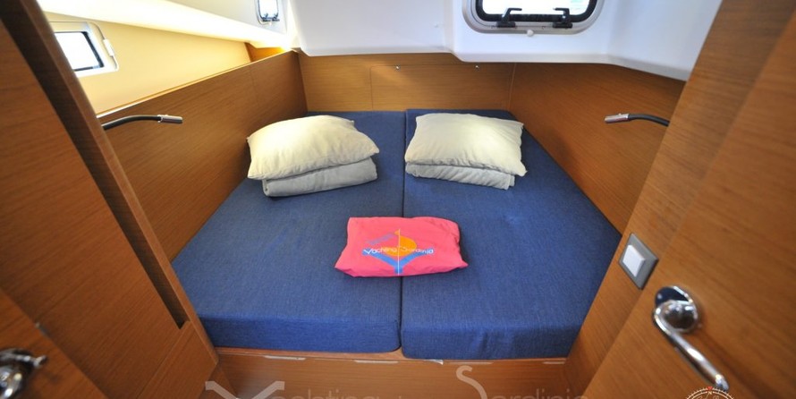 Jeanneau Sun Odyssey 440