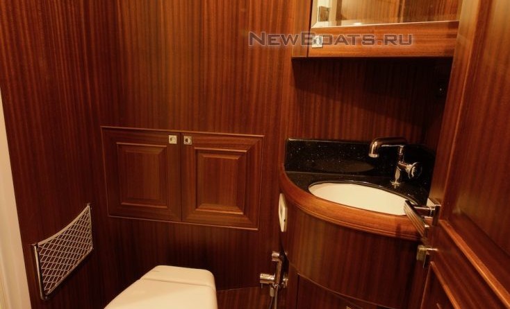 Selene 42 Voyager Sedan