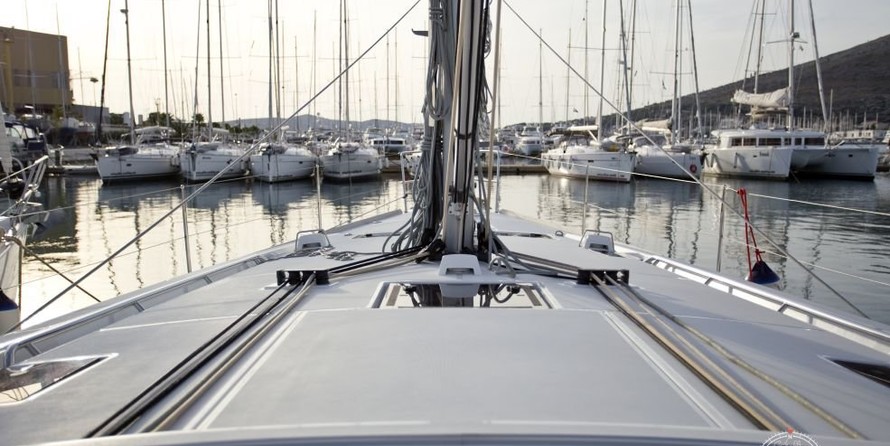 Beneteau Oceanis 48
