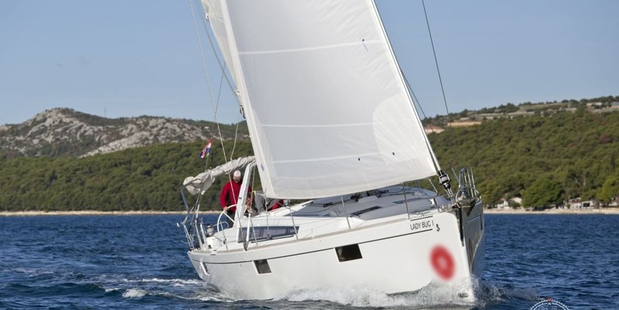 Beneteau Oceanis 48