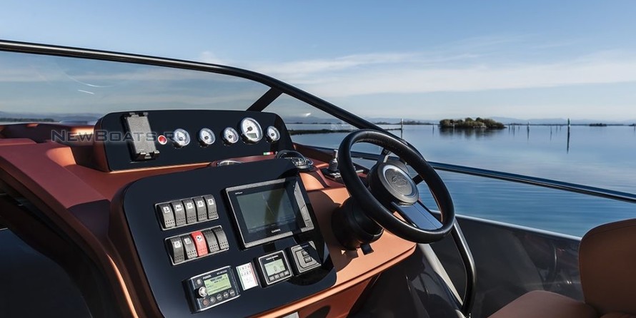 CRANCHI ENDURANCE 30