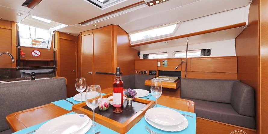 Jeanneau Sun Odyssey 409