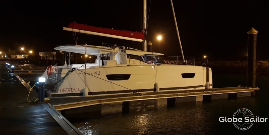 Fountaine Pajot Astréa 42