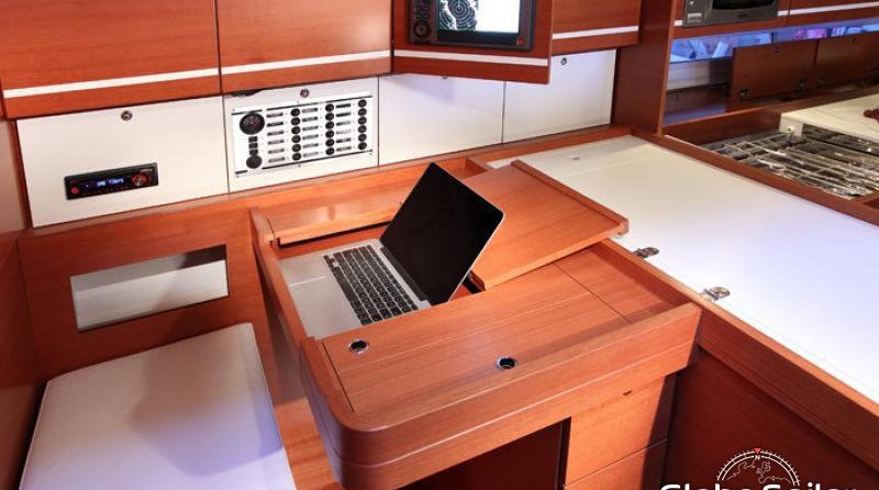 Dufour 450 Grand Large