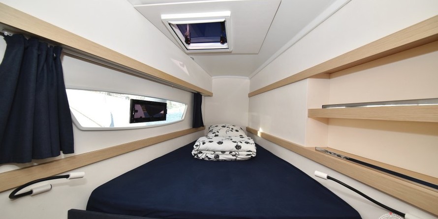 Fountaine Pajot Lucia 40