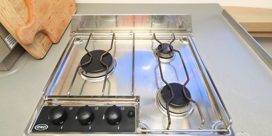 Fountaine Pajot Lucia 40