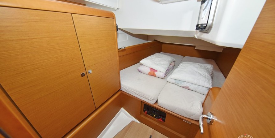 Jeanneau Sun Odyssey 449