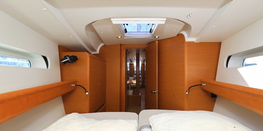 Jeanneau Sun Odyssey 449