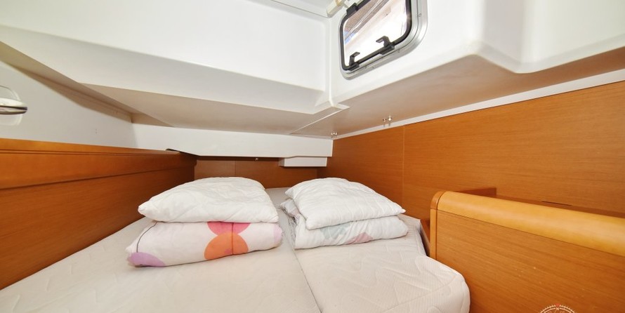 Jeanneau Sun Odyssey 449