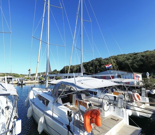 Dufour 382 Grand Large