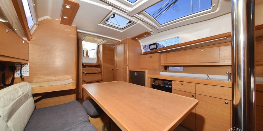 Dufour 382 Grand Large