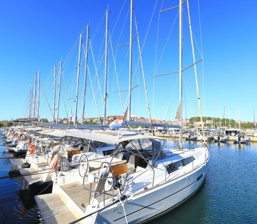 Dufour 382 Grand Large