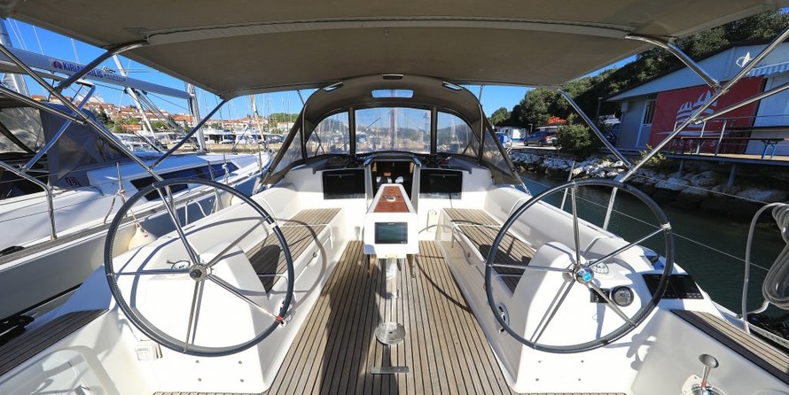 Dufour 382 Grand Large