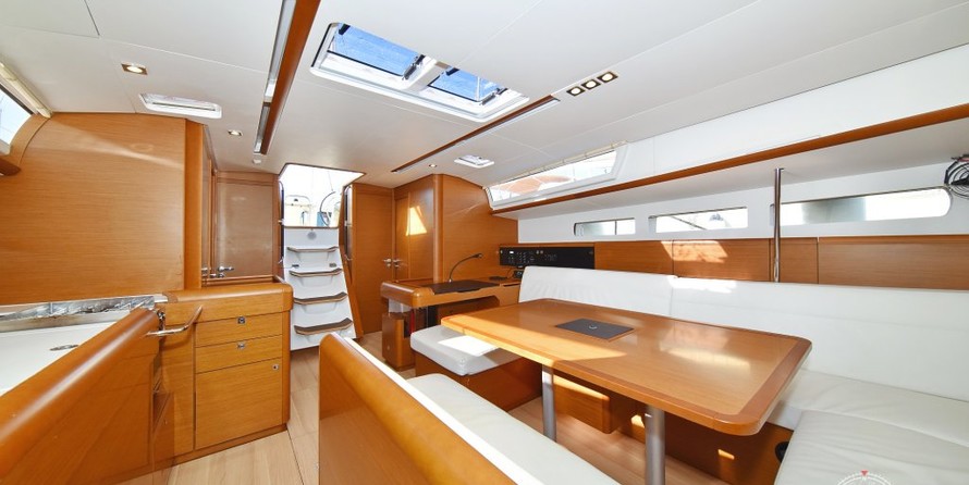 Jeanneau Sun Odyssey 519