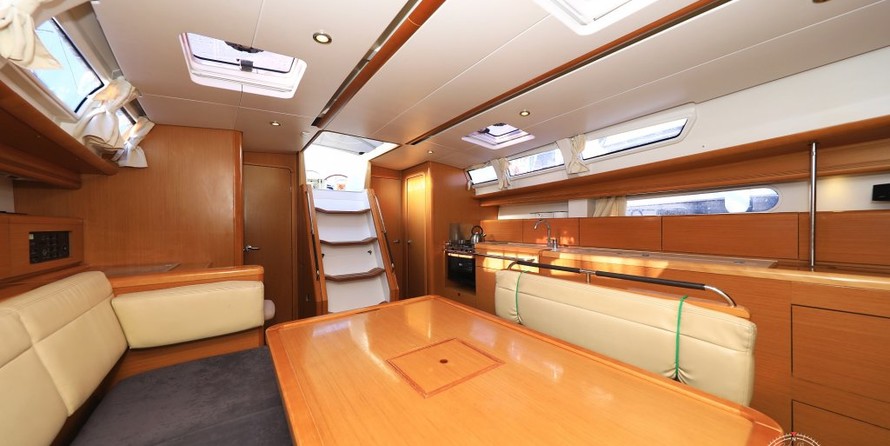 Jeanneau Sun Odyssey 44i