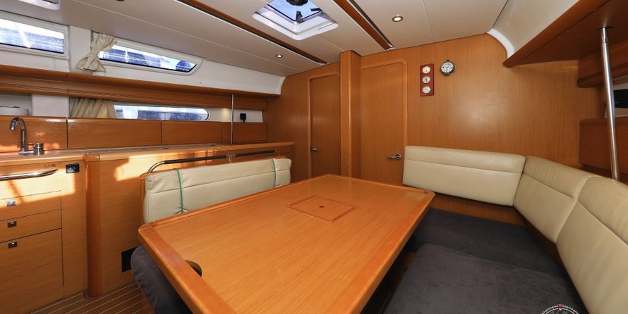 Jeanneau Sun Odyssey 44i
