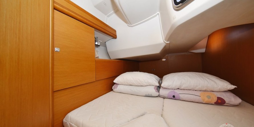 Jeanneau Sun Odyssey 44i