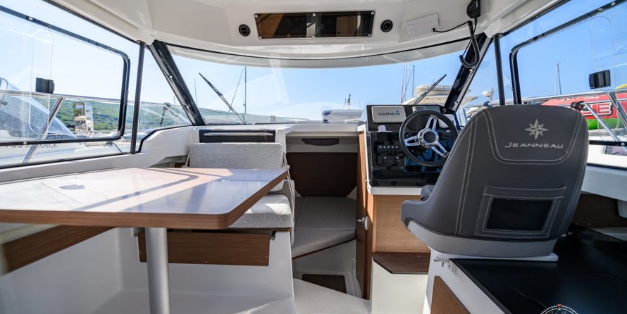 Jeanneau Merry Fisher 795