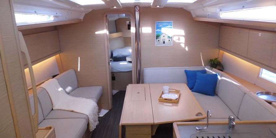 Dufour 390 Grand Large