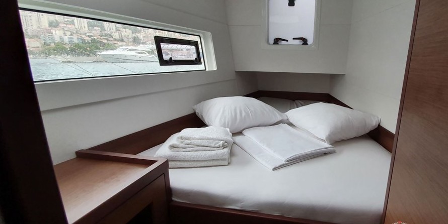 Lagoon 40