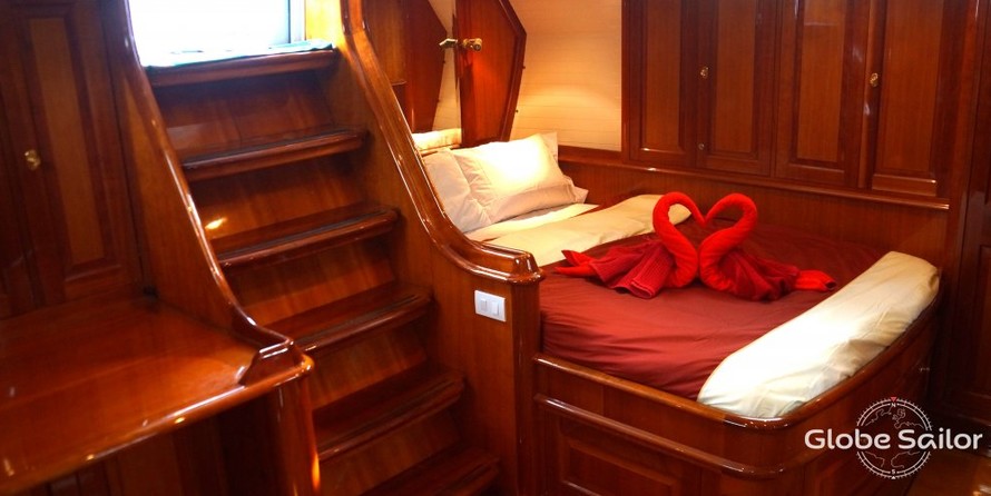 Gaff Rigged Topsail Schooner