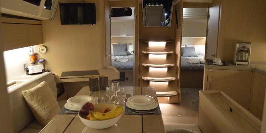 Beneteau Oceanis 46.1