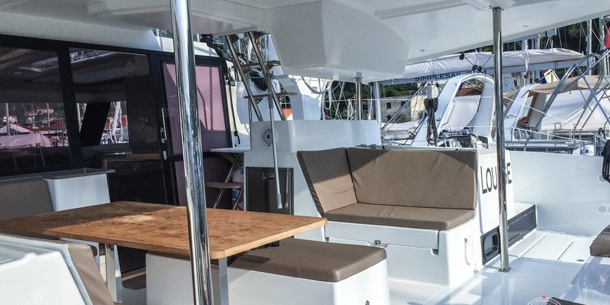 Fountaine Pajot Helia 44