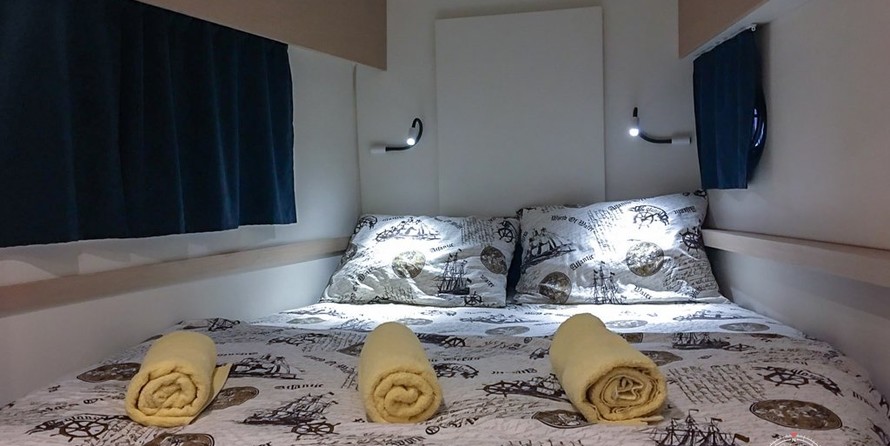 Fountaine Pajot Helia 44