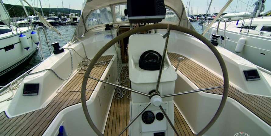 Bavaria 33 Cruiser