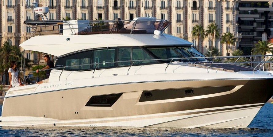 Prestige 420 Fly