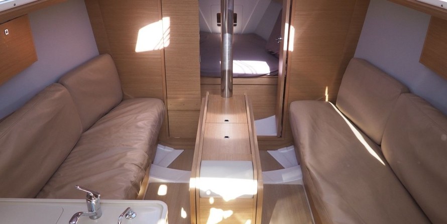 Dufour 310 Grand Large