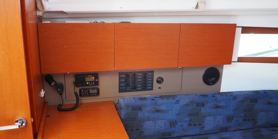 Beneteau Oceanis 35.1