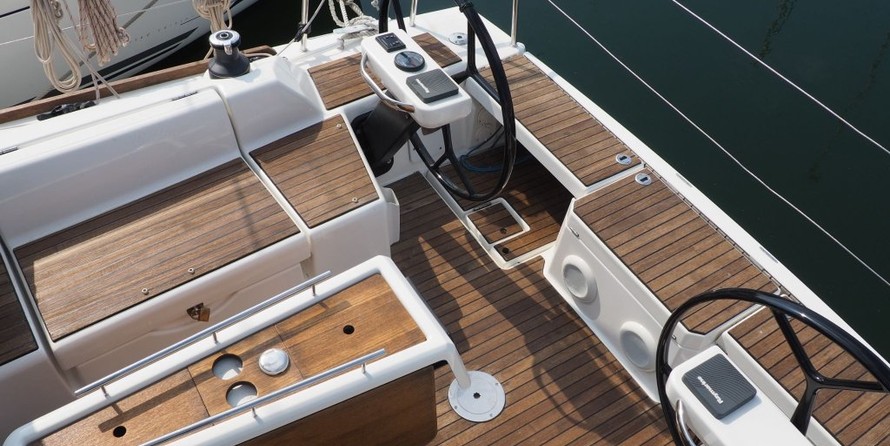 Dufour 360 Grand Large