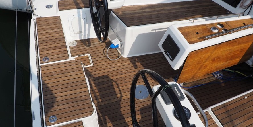 Dufour 360 Grand Large