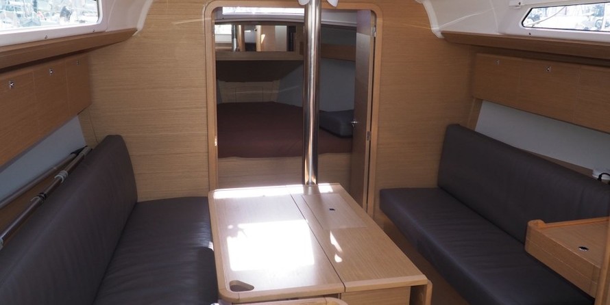 Dufour 360 Grand Large