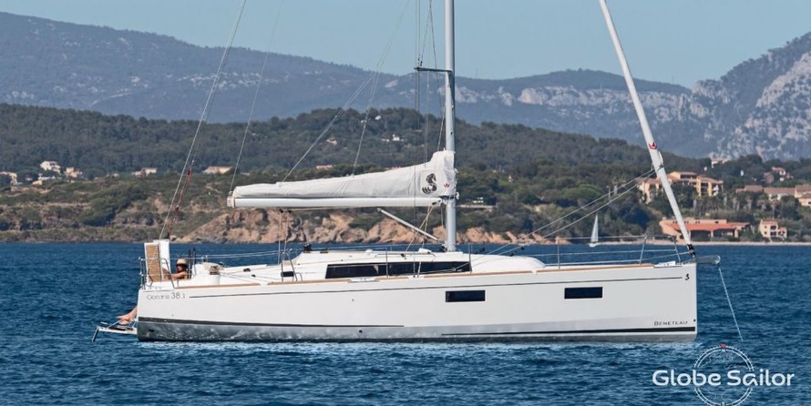Beneteau Oceanis 38.1