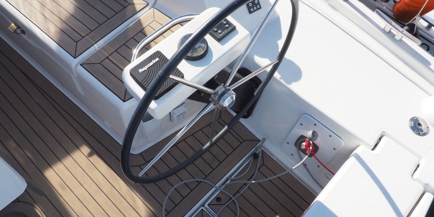 Dufour 390 Grand Large