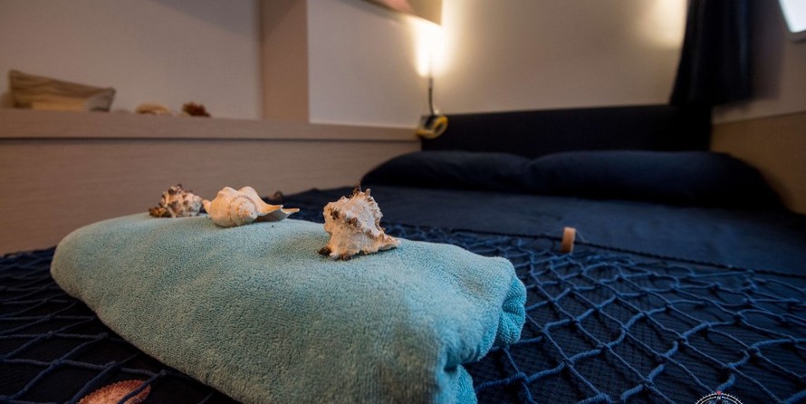 Fountaine Pajot Astréa 42