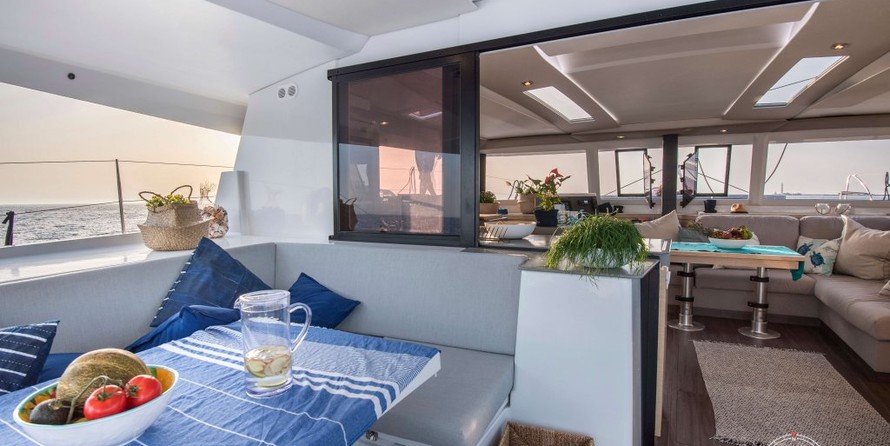 Fountaine Pajot Astréa 42