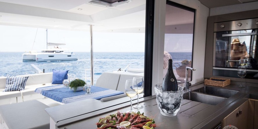 Fountaine Pajot Saona 47