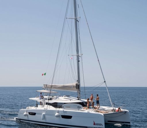 Fountaine Pajot Saona 47