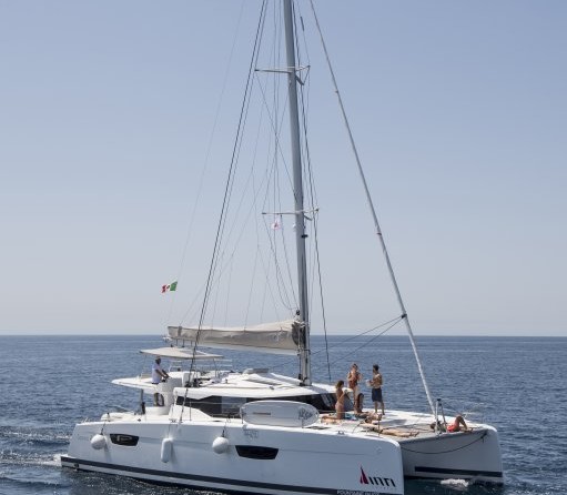 Fountaine Pajot Saona 47