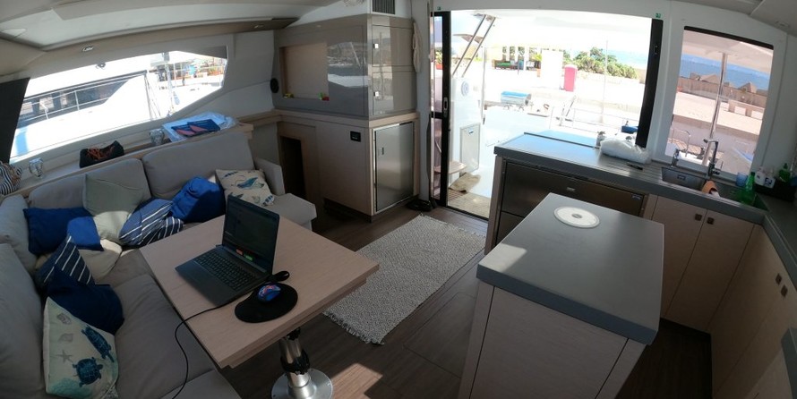 Fountaine Pajot Saona 47