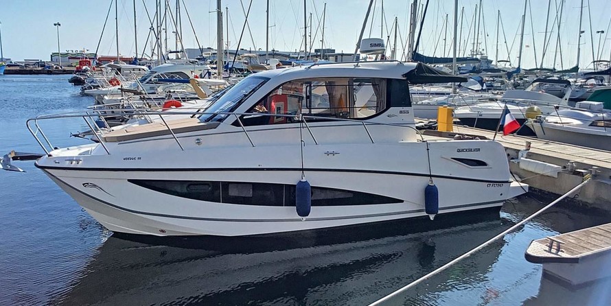 Quicksilver Activ 855 Weekend