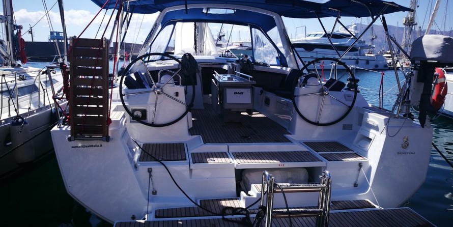 Beneteau Oceanis 48
