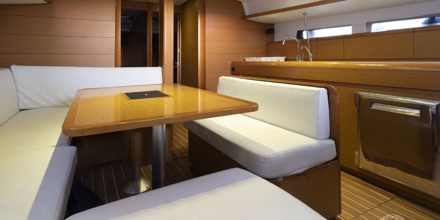 Jeanneau Sun Odyssey 469