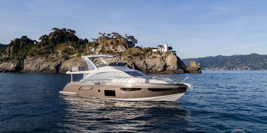 Azimut 60