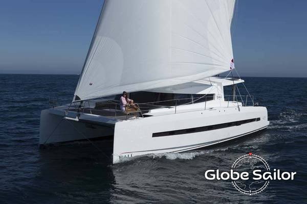 Bali catamarans 4.0 lounge