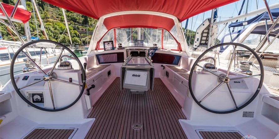 Beneteau Oceanis 48